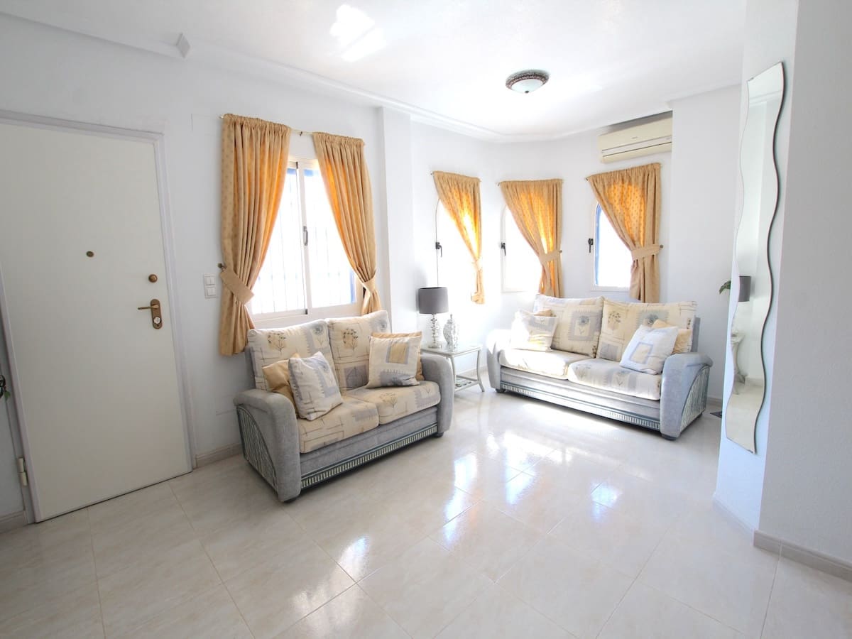 Casa de 3 habitaciones en Daya Vieja en venta - 169.500 € (Ref: 9626606)