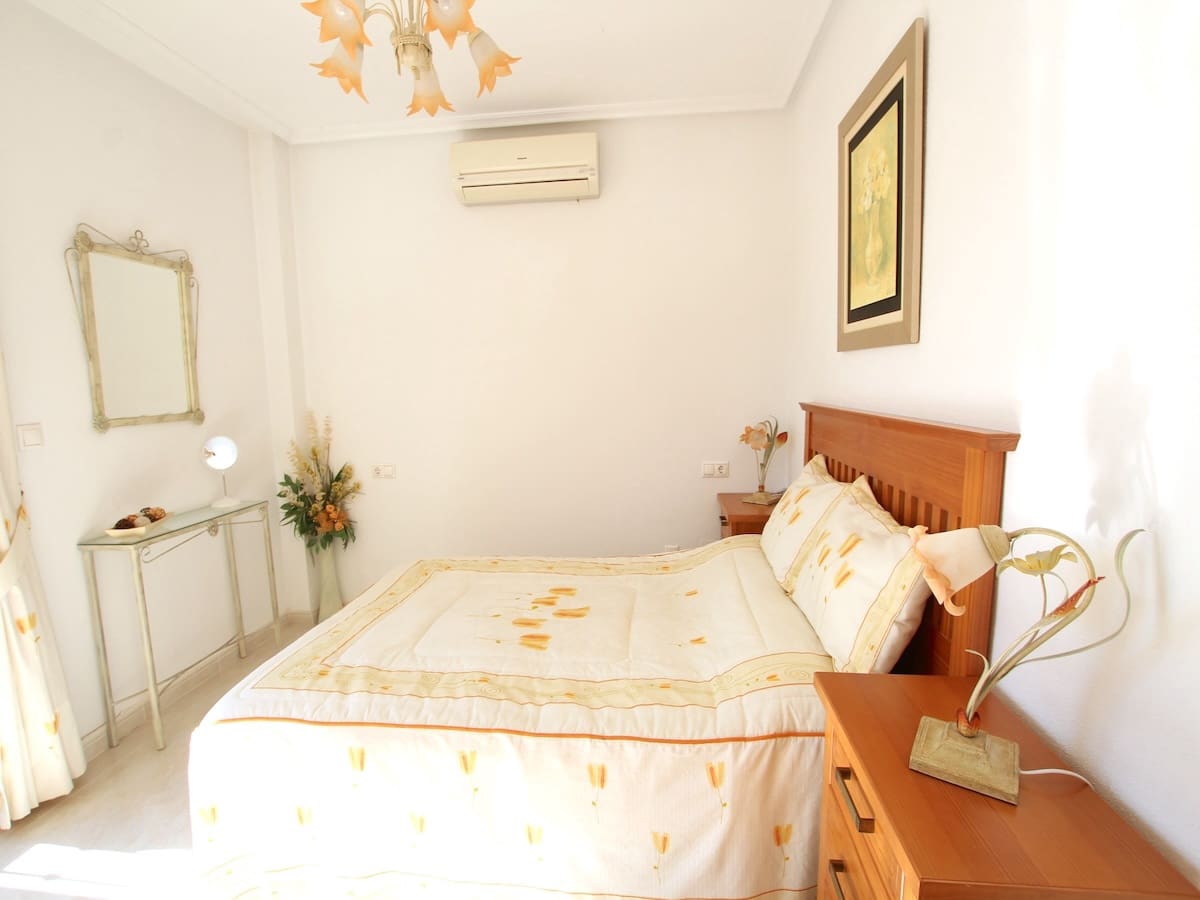 Casa de 3 habitaciones en Daya Vieja en venta - 169.500 € (Ref: 9626606)