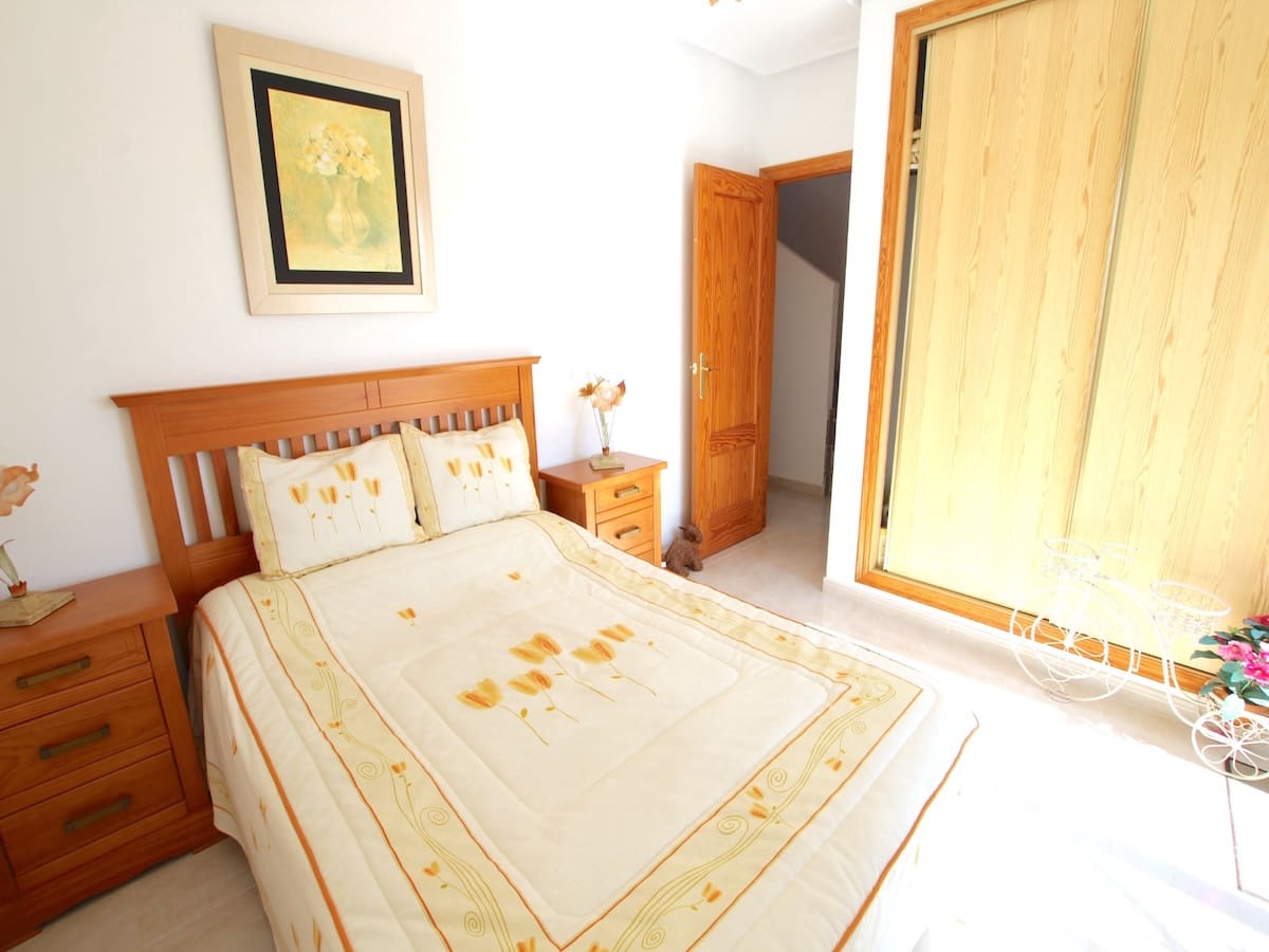 Casa de 3 habitaciones en Daya Vieja en venta - 169.500 € (Ref: 9626606)