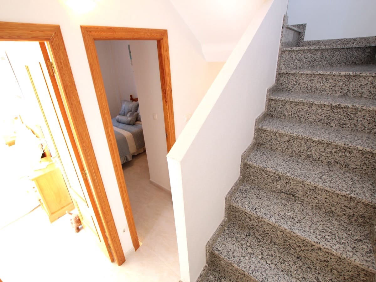 Casa de 3 habitaciones en Daya Vieja en venta - 169.500 € (Ref: 9626606)