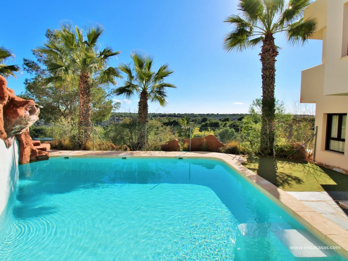 2 bedroom Apartment for sale in Orihuela Costa - € 199,900 (Ref: 9628317)