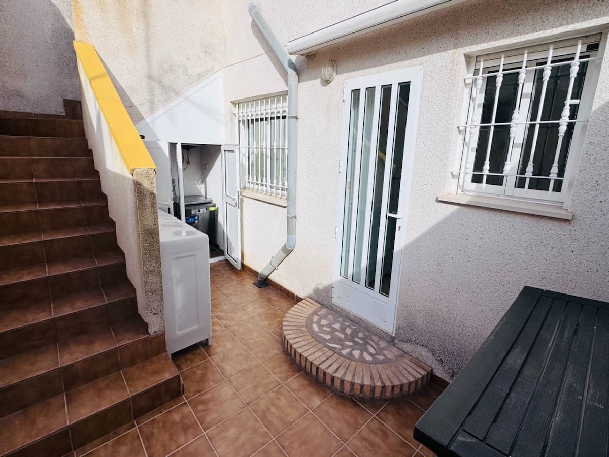 Casa de 3 habitaciones en Daya Nueva en venta - 159.950 € (Ref: 9652279)