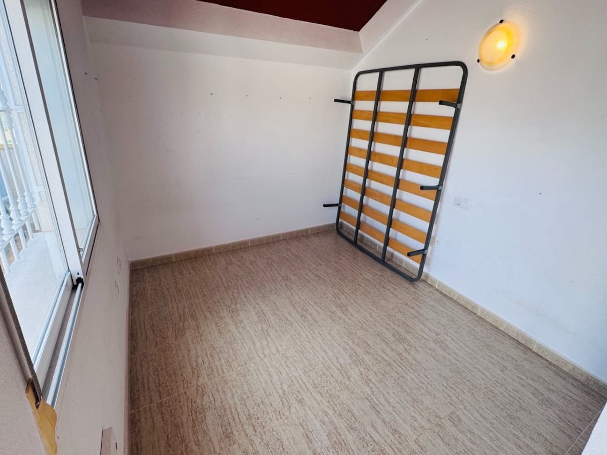 Casa de 3 habitaciones en Daya Nueva en venta - 159.950 € (Ref: 9652279)