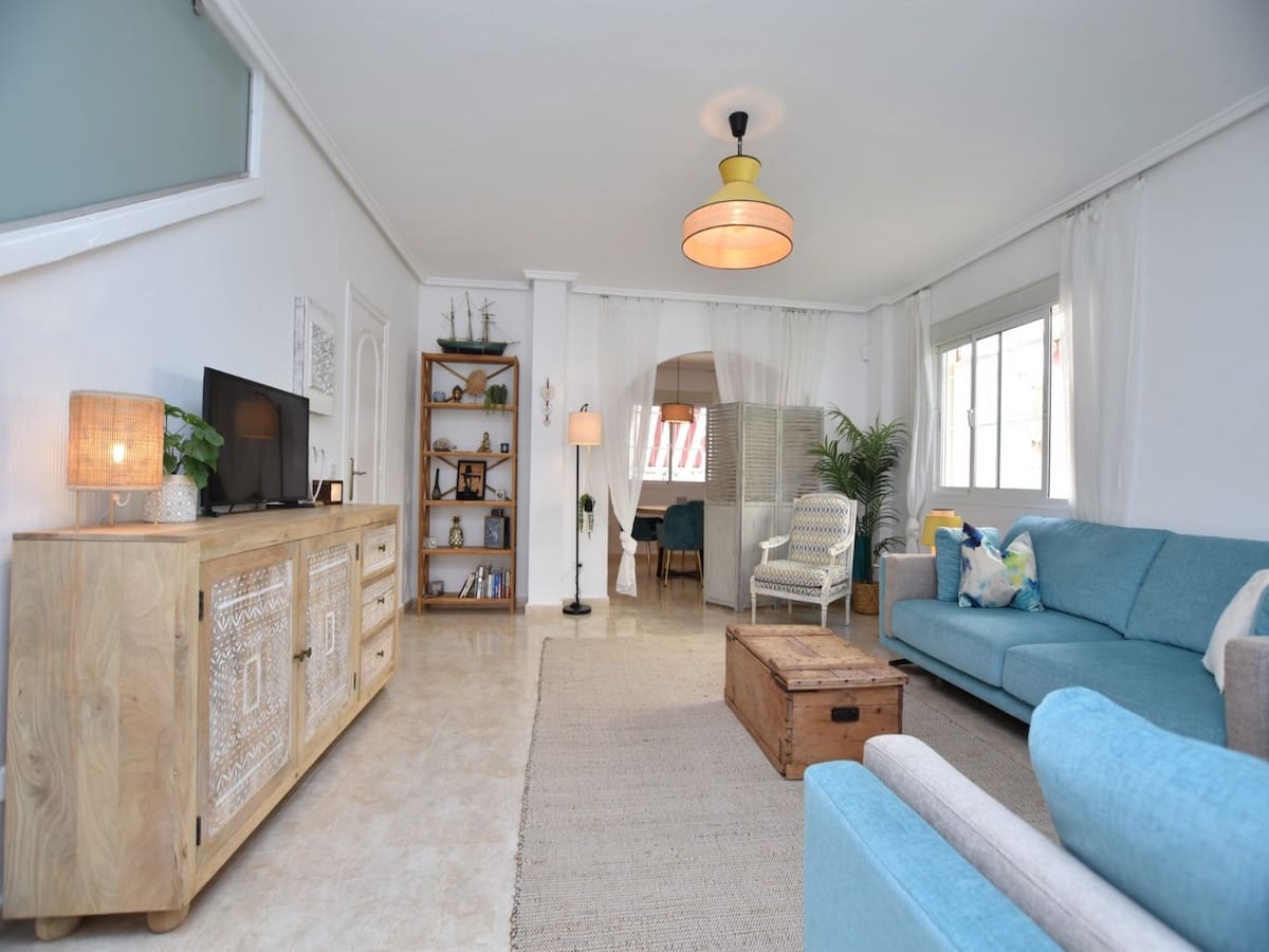 2 bedroom Townhouse for sale in Dona Pepa - € 250,000 (Ref: 9656512)