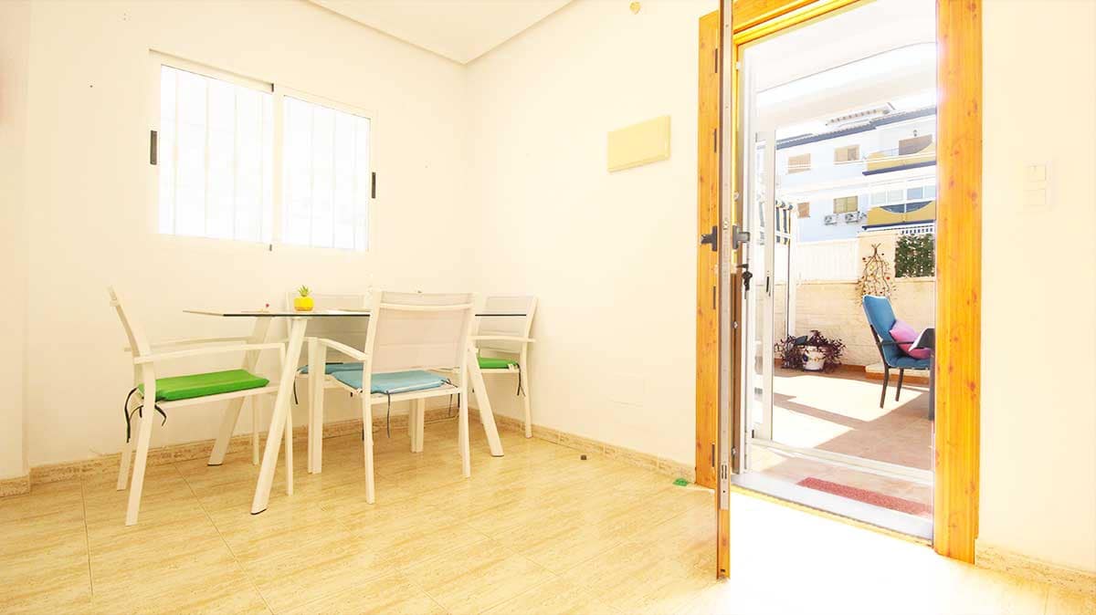 2 quarto Casa em Banda para venda em Pilar de la Horadada - 235 000 € (Ref: 9676325)