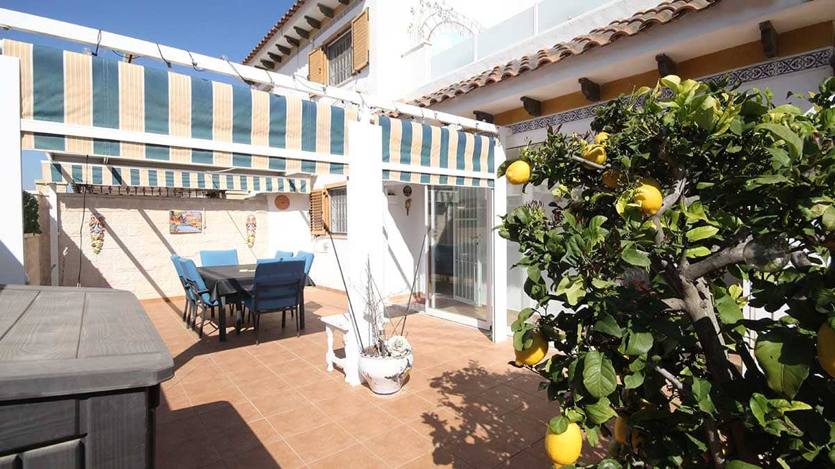 2 quarto Casa em Banda para venda em Pilar de la Horadada - 235 000 € (Ref: 9676325)