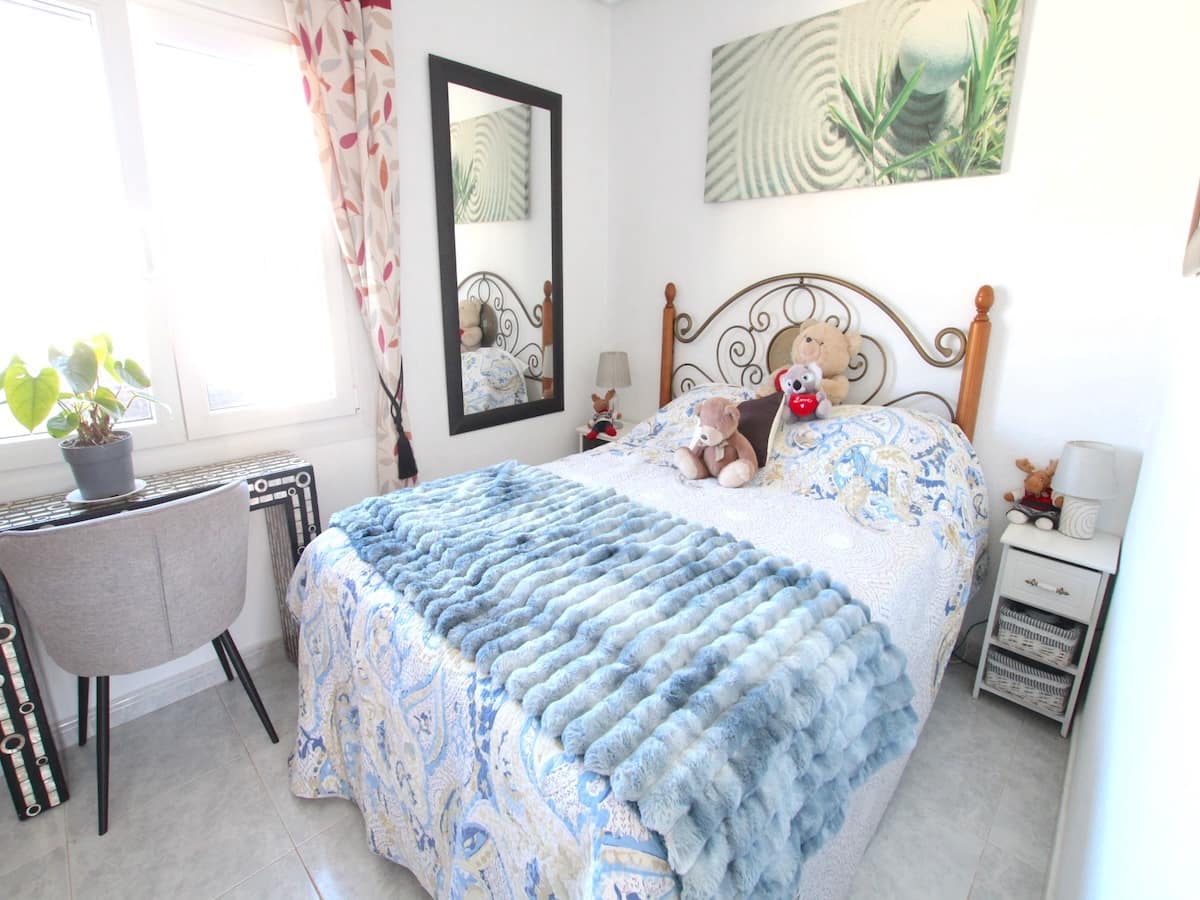 3 slaapkamer Villa te koop in Ciudad Quesada met zwembad - € 399.000 (Ref: 9685251)