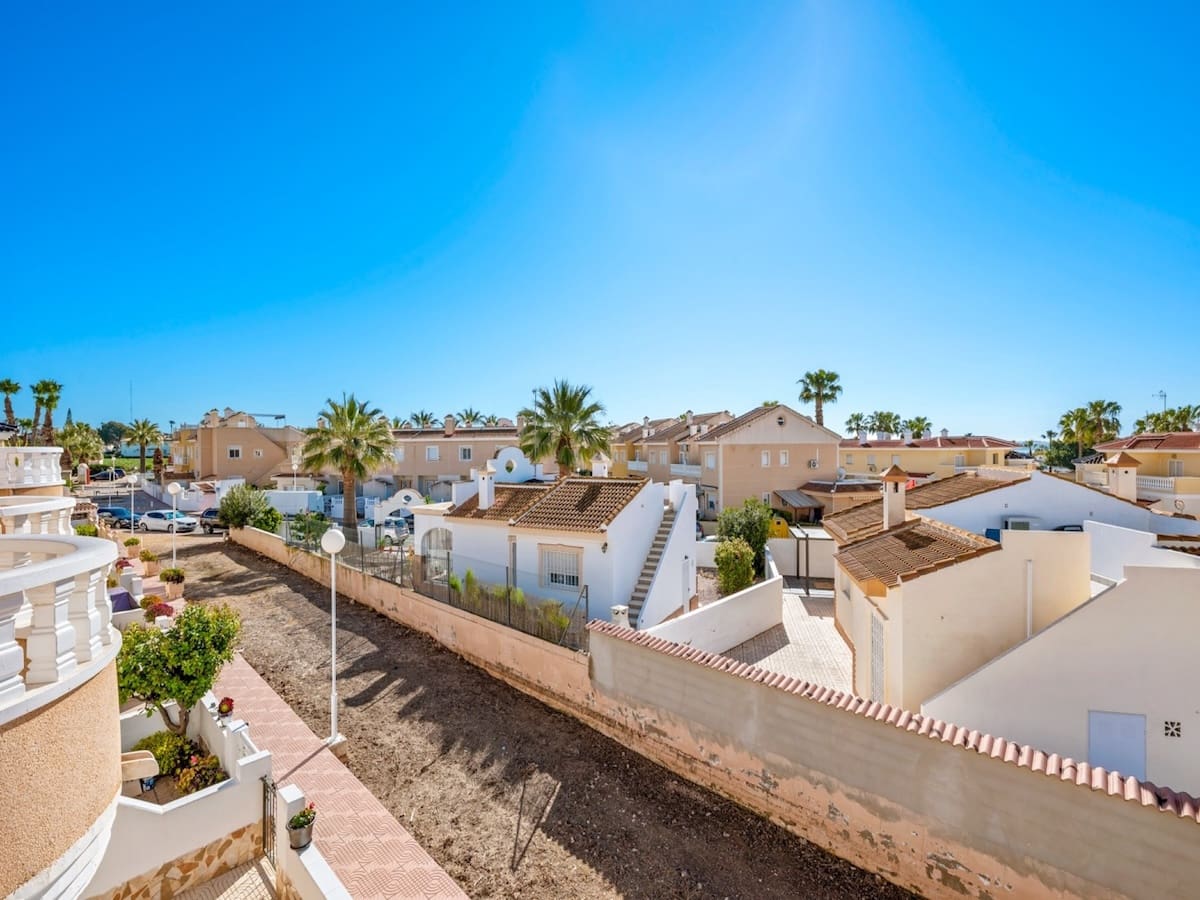 2 soverom Hus til salgs i Ciudad Quesada - € 165 000 (Ref: 9707764)