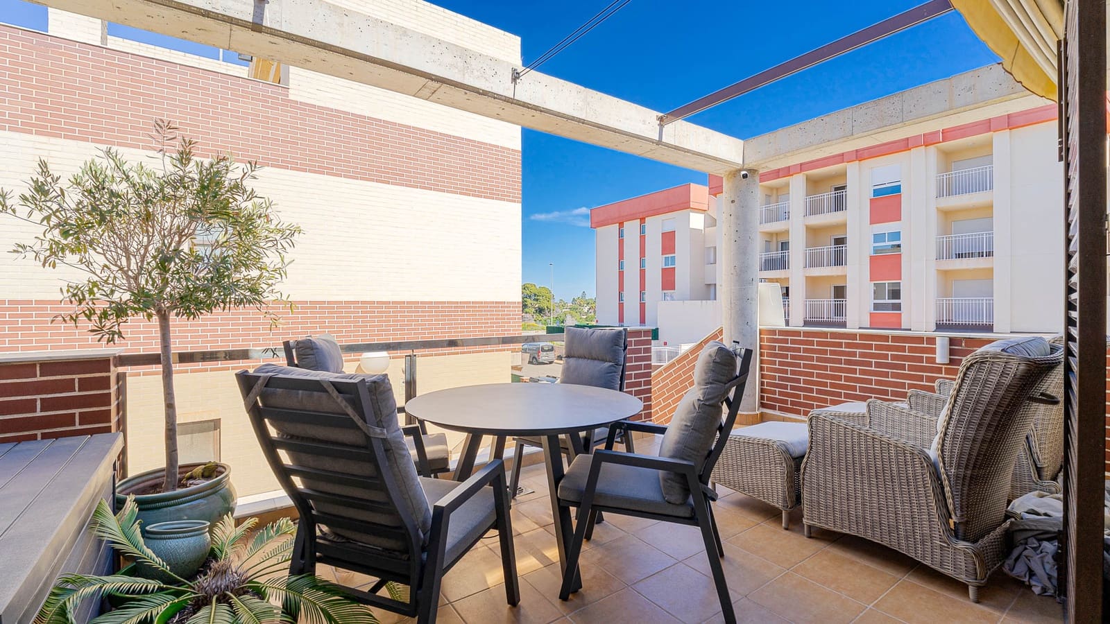 3 bedroom Apartment for sale in Cabo Roig - € 249,900 (Ref: 9713536)