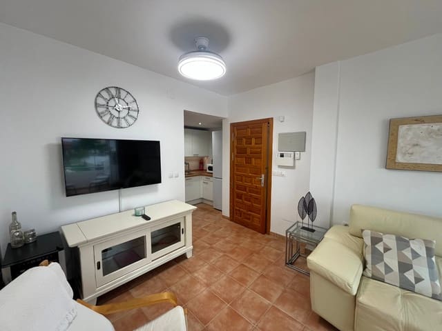 Apartamento de 2 habitaciones en Villamartin, Orihuela en venta - 199.000 € (Ref: 9720603)