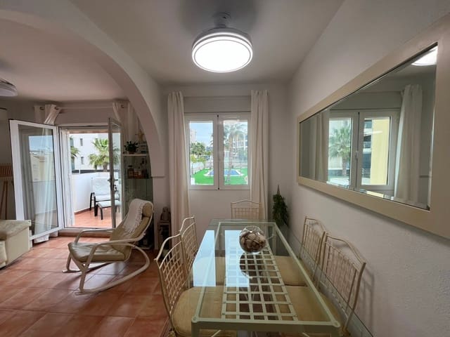 Apartamento de 2 habitaciones en Villamartin, Orihuela en venta - 199.000 € (Ref: 9720603)