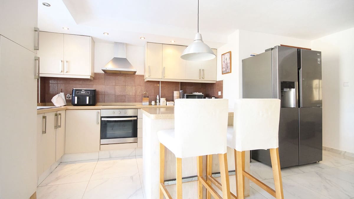 4 camera da letto Villa in vendita in Orihuela Costa con piscina - 345.000 € (Rif: 9720727)