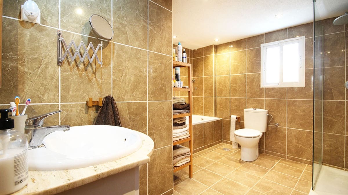 4 camera da letto Villa in vendita in Orihuela Costa con piscina - 345.000 € (Rif: 9720727)