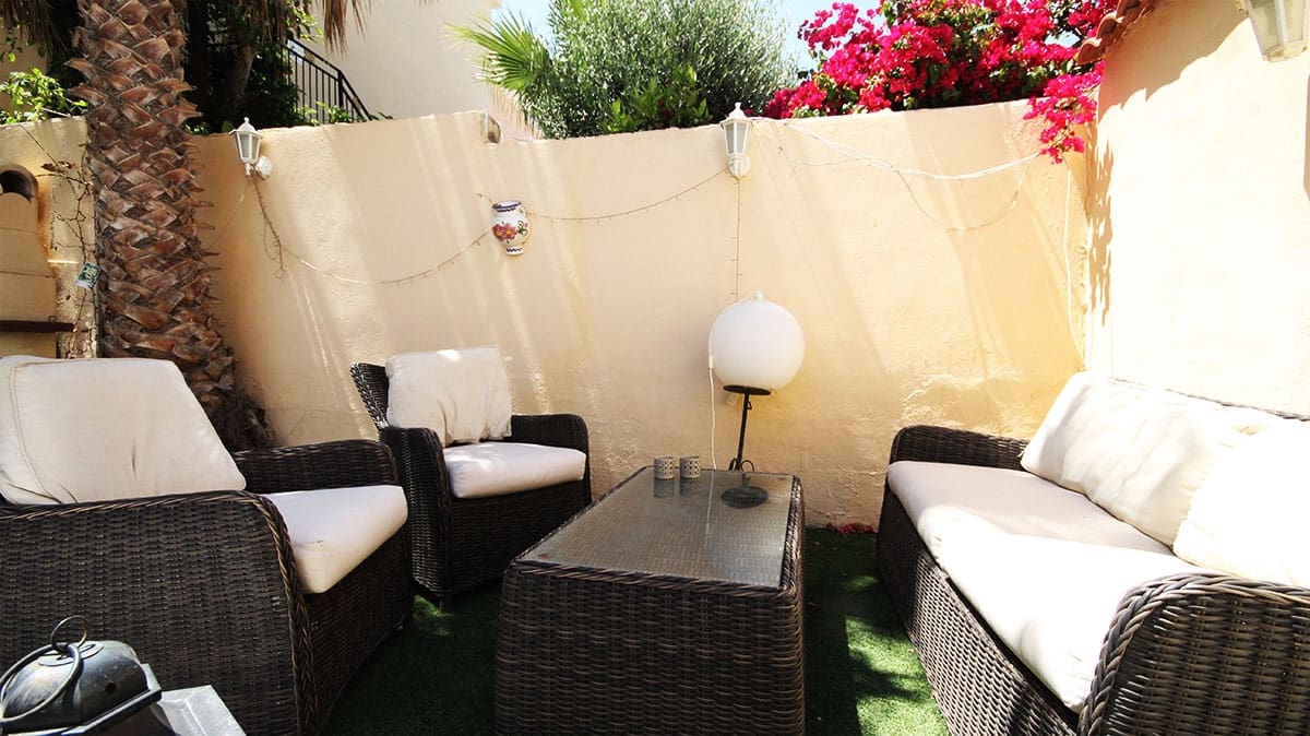 4 camera da letto Villa in vendita in Orihuela Costa con piscina - 345.000 € (Rif: 9720727)