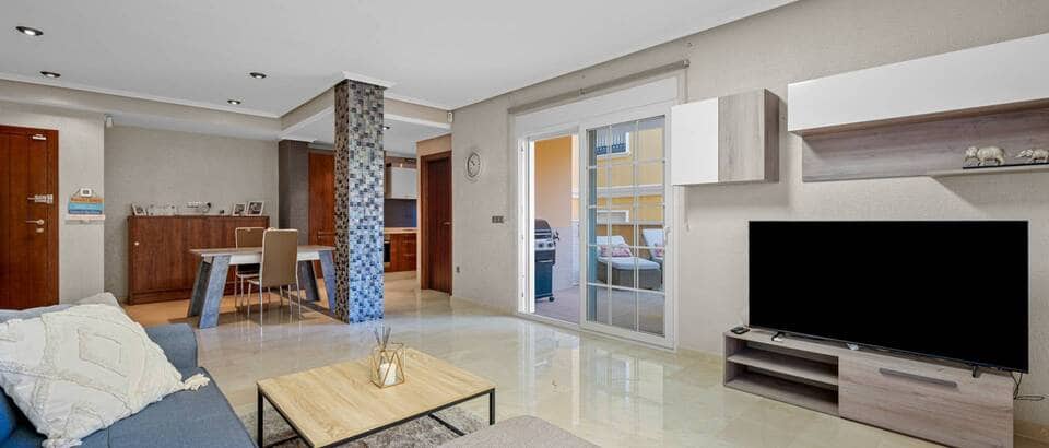 2 bedroom Apartment for sale in Cabo Roig - € 359,990 (Ref: 9723539)