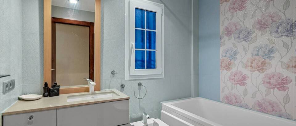 2 bedroom Apartment for sale in Cabo Roig - € 359,990 (Ref: 9723539)