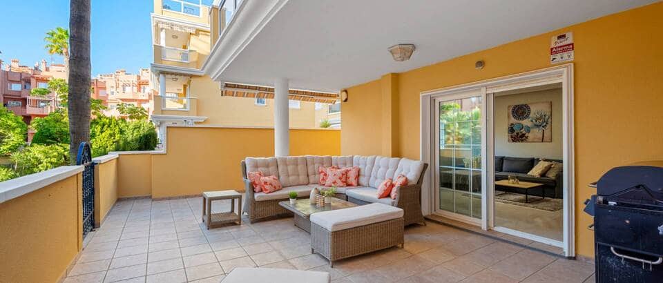 2 bedroom Apartment for sale in Cabo Roig - € 359,990 (Ref: 9723539)