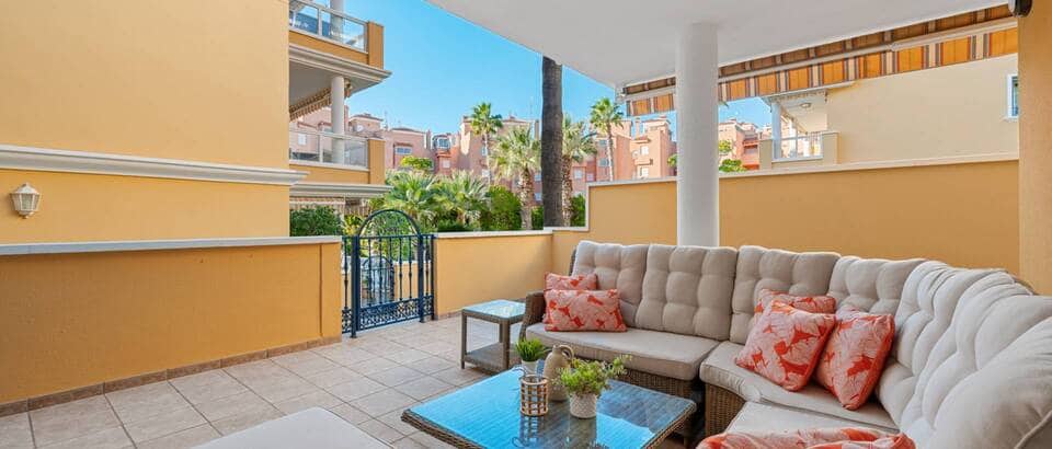2 bedroom Apartment for sale in Cabo Roig - € 359,990 (Ref: 9723539)