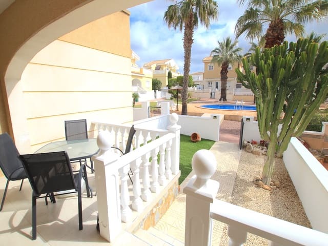 2 quarto Casa em Banda para venda em Monte Azul, Benijófar - 195 000 € (Ref: 9727423)