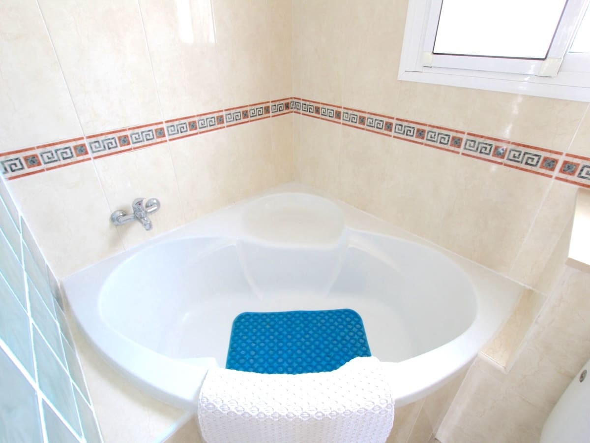 3 makuuhuone Omakotitalo myytävänä paikassa Dona Pepa - 239 950 € (Ref: 9730726)