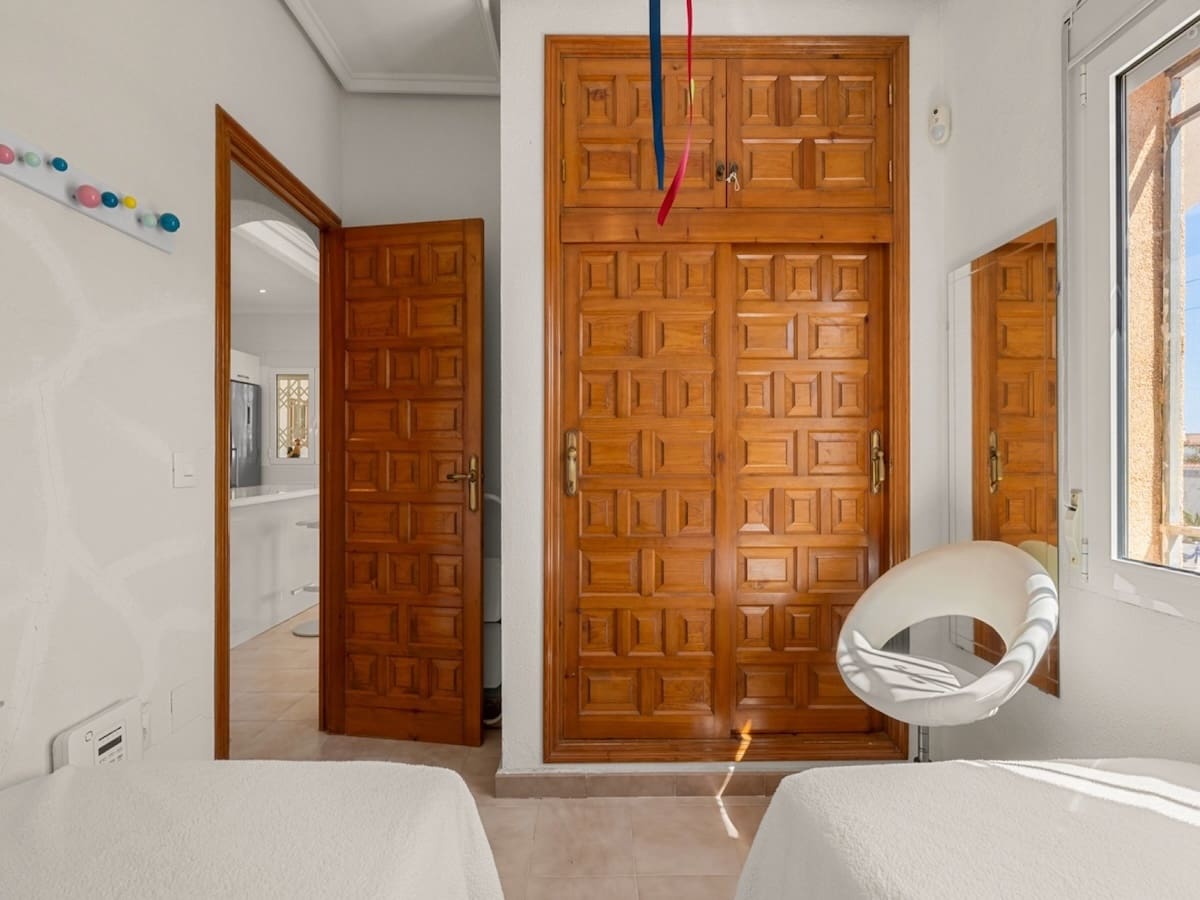 2 camera da letto Villa in vendita in Ciudad Quesada con piscina - 345.000 € (Rif: 9731158)