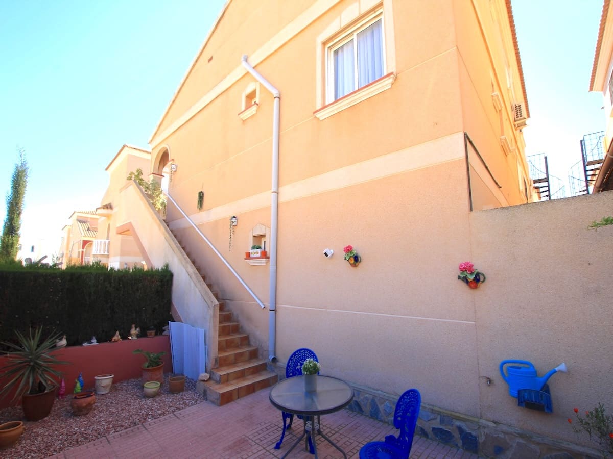 3 slaapkamer Appartement te koop in La Zenia - € 185.000 (Ref: 9733781)