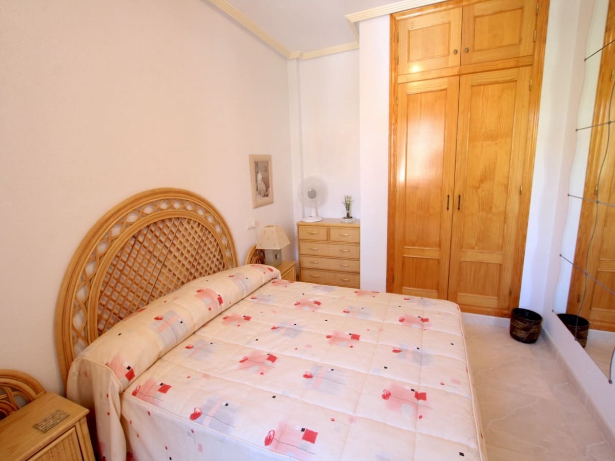 3 bedroom Apartment for sale in Playa Flamenca - € 169,500 (Ref: 9736185)