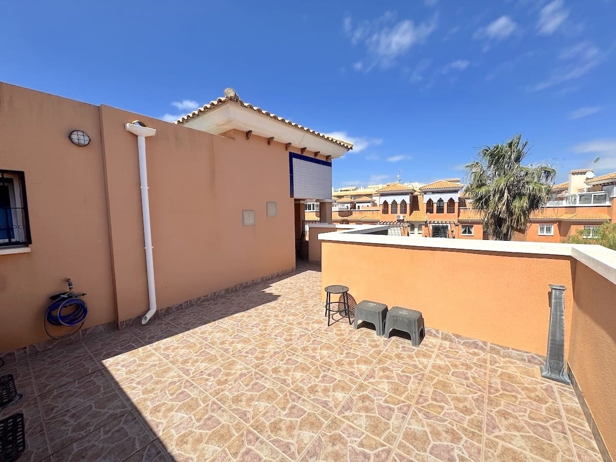 3 bedroom Apartment for sale in Playa Flamenca - € 169,500 (Ref: 9736185)