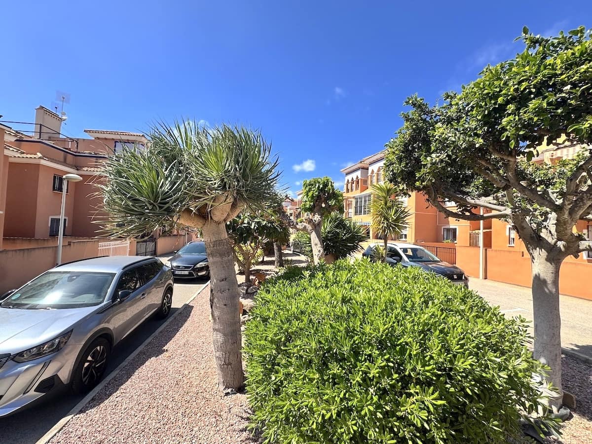3 bedroom Apartment for sale in Playa Flamenca - € 169,500 (Ref: 9736185)