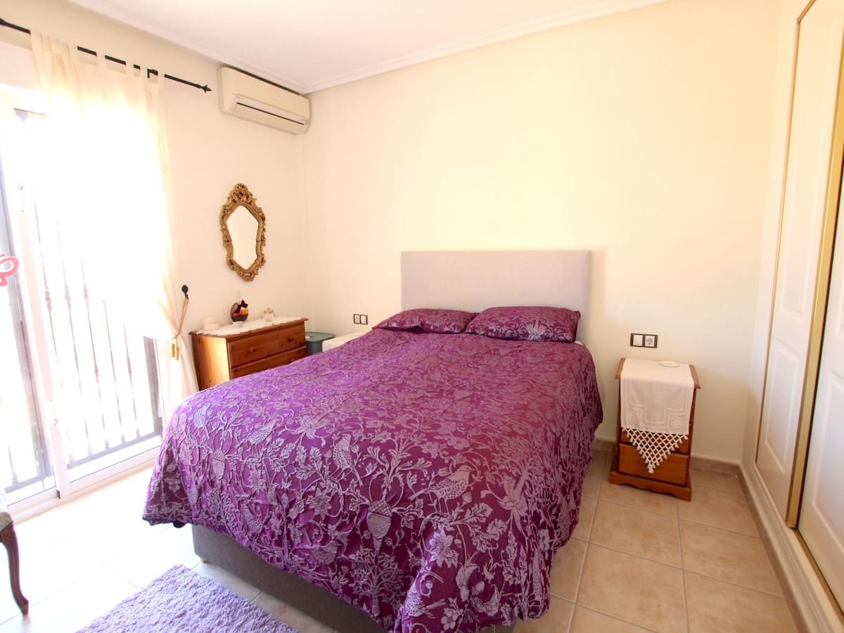 3 soveværelse Villa til salg i Lo Crispin med swimmingpool - € 315.000 (Ref: 9737138)