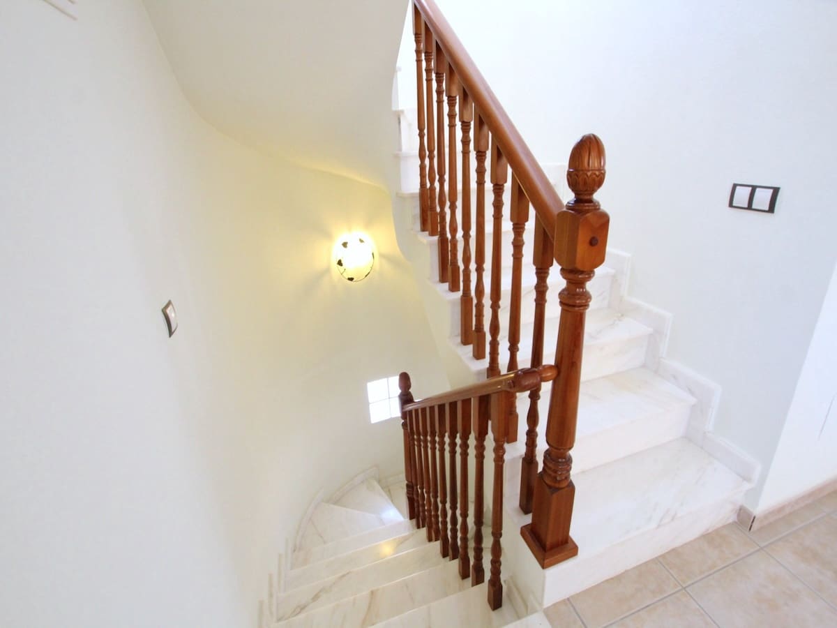 3 soveværelse Villa til salg i Lo Crispin med swimmingpool - € 315.000 (Ref: 9737138)