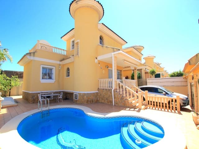 3 bedroom Villa for sale in Lo Crispin, Algorfa with pool - € 315,000 (Ref: 9737138)
