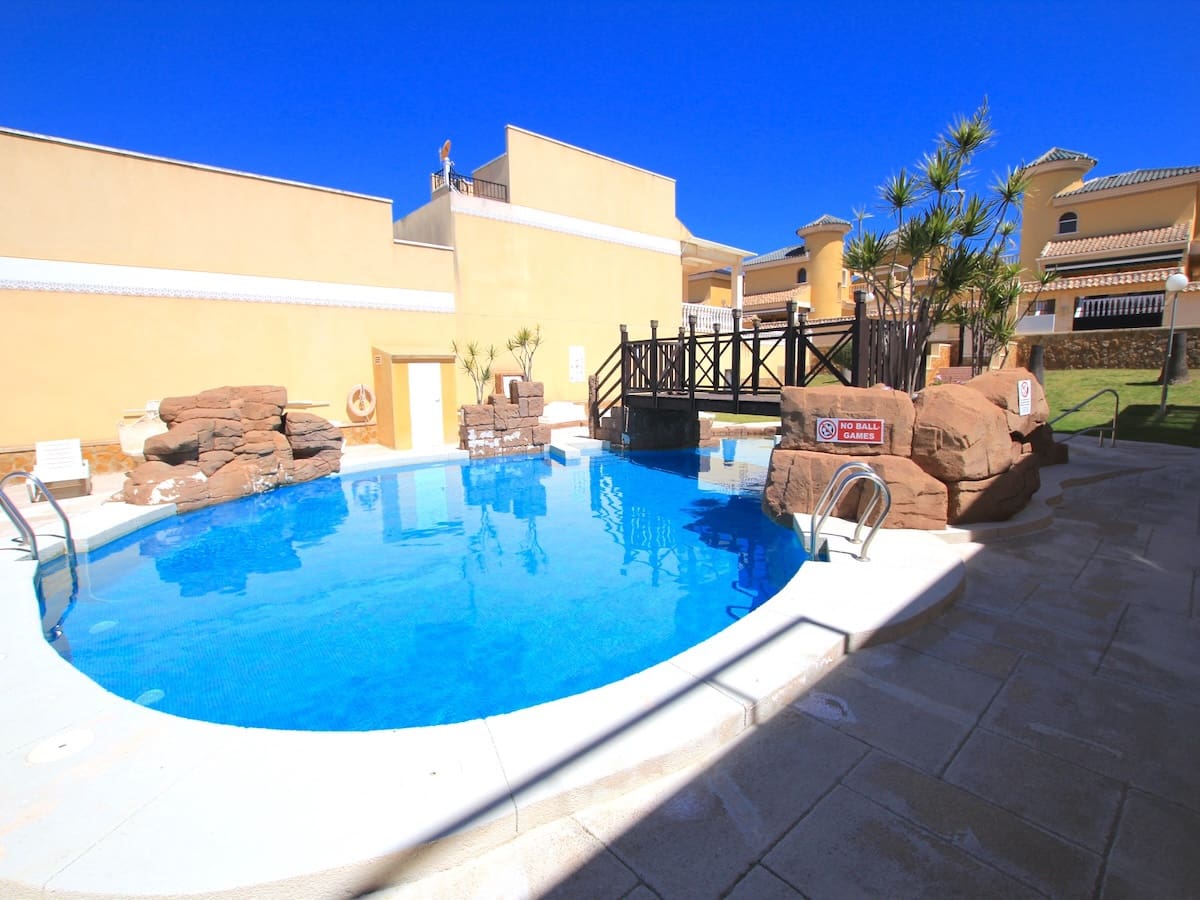 3 soveværelse Villa til salg i Lo Crispin med swimmingpool - € 315.000 (Ref: 9737138)