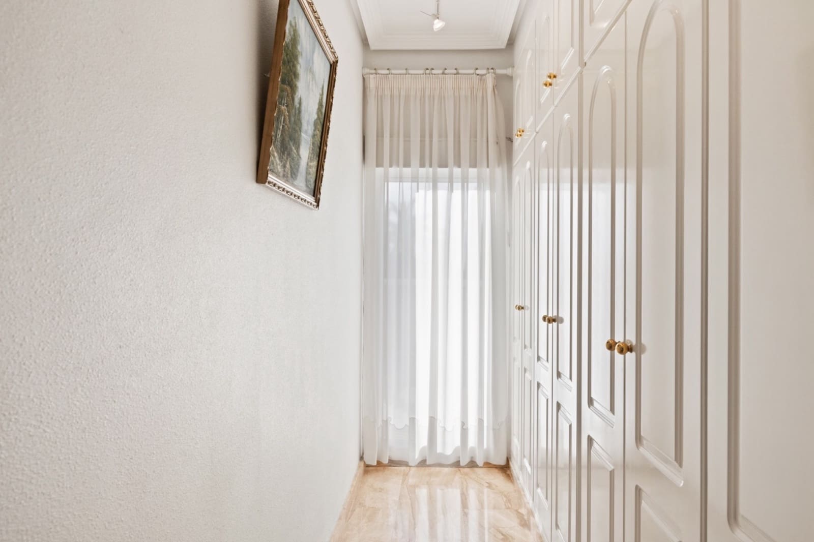 5 bedroom Villa for sale in Dona Pepa with pool - € 800,000 (Ref: 9737218)