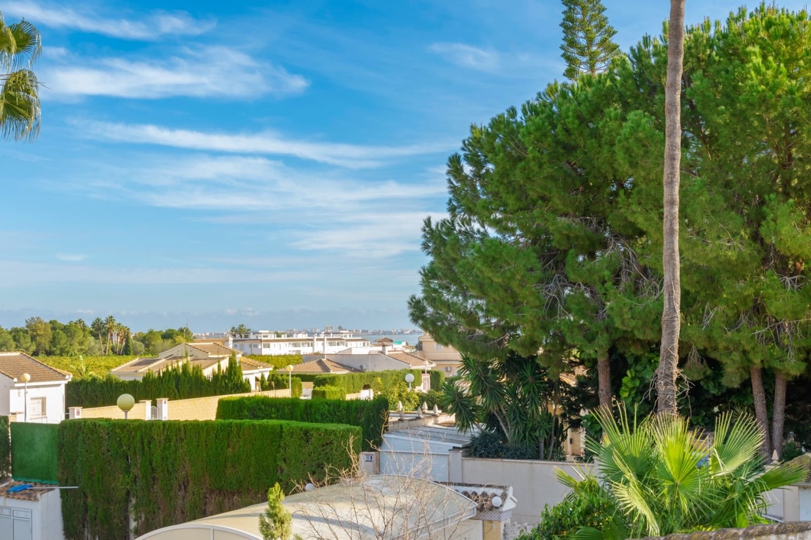 5 bedroom Villa for sale in Dona Pepa with pool - € 800,000 (Ref: 9737218)