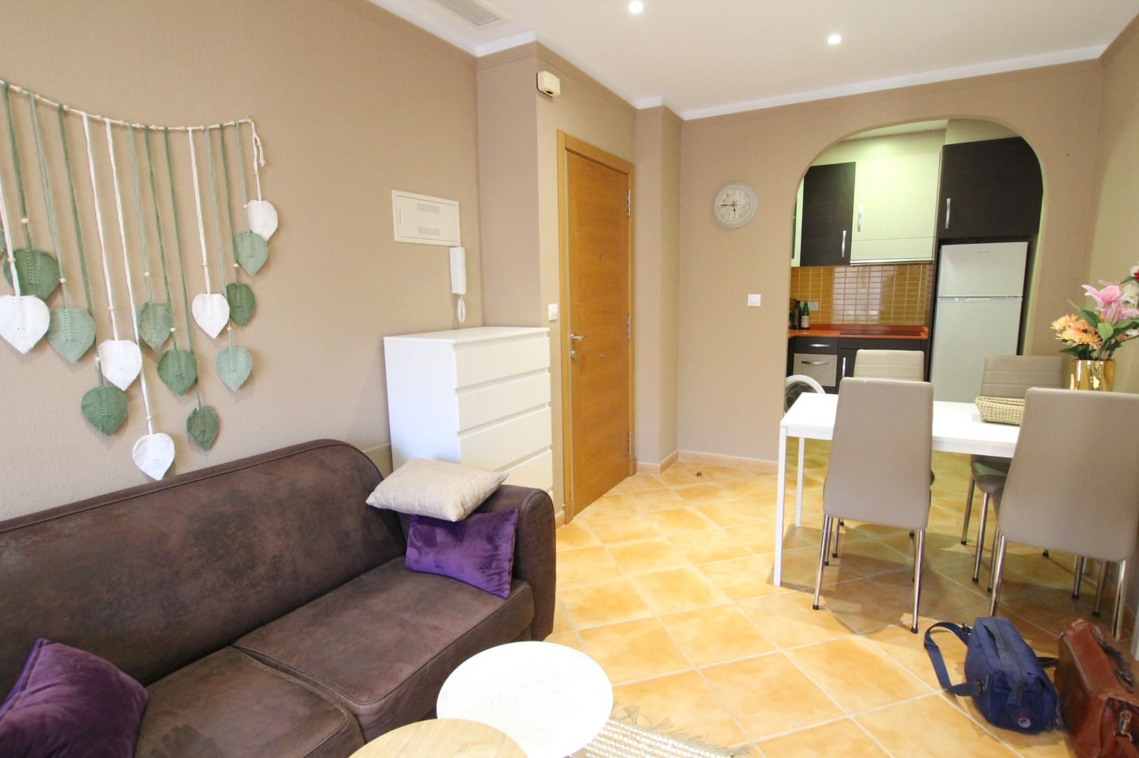 2 bedroom Apartment for sale in Los Palacios - € 92,500 (Ref: 9740216)