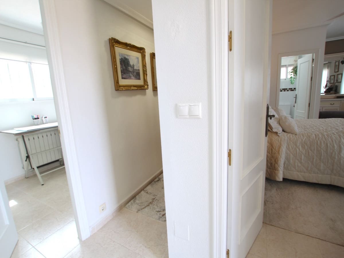 4 soverom Villa til salgs i Bigastro med svømmebasseng - € 369 950 (Ref: 9759052)