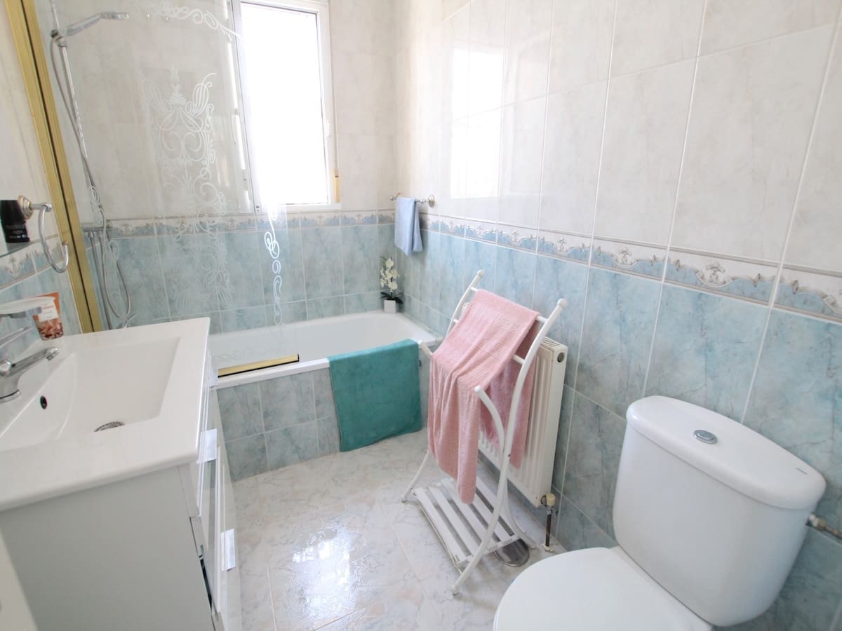 2 chambre Villa/Maison à vendre à Ciudad Quesada avec piscine - 279 500 € (Ref: 9761301)