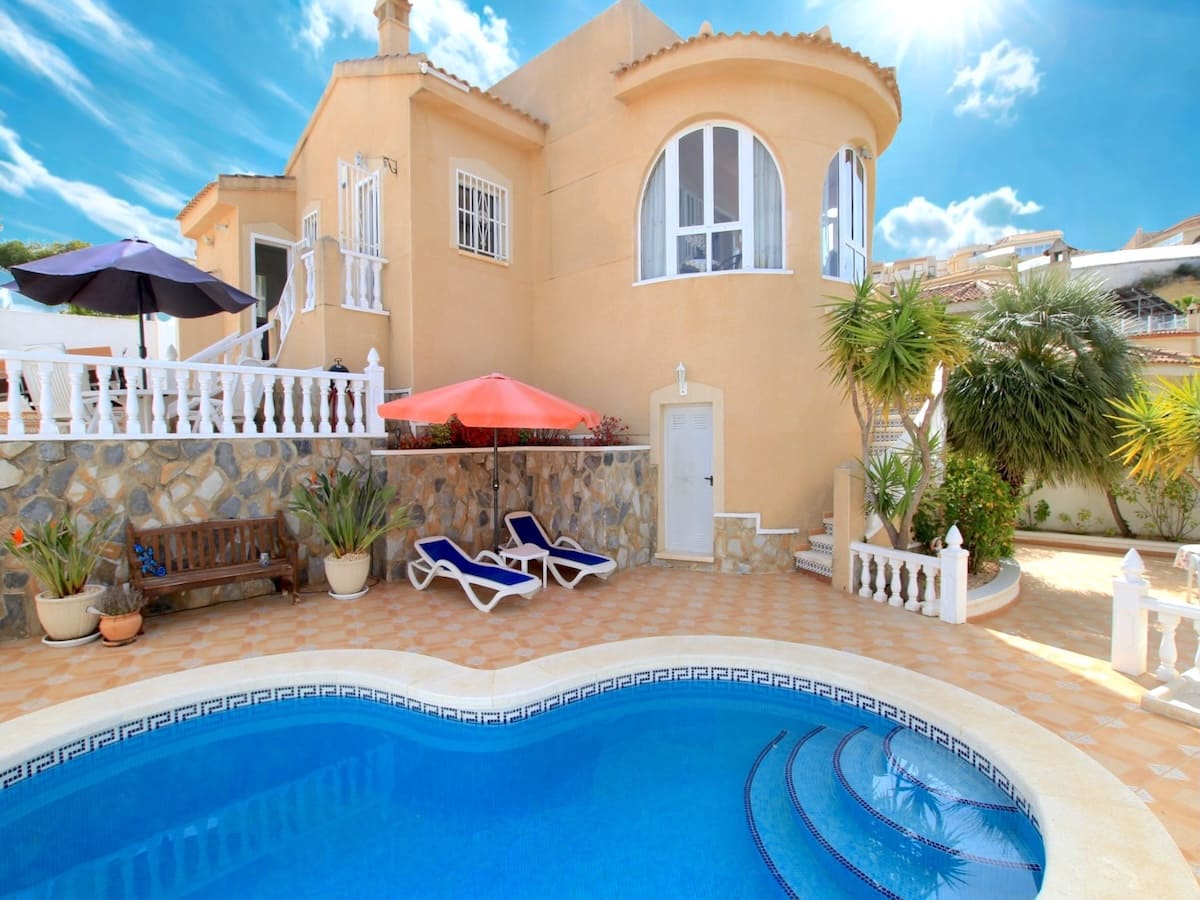 2 chambre Villa/Maison à vendre à Ciudad Quesada avec piscine - 279 500 € (Ref: 9761301)