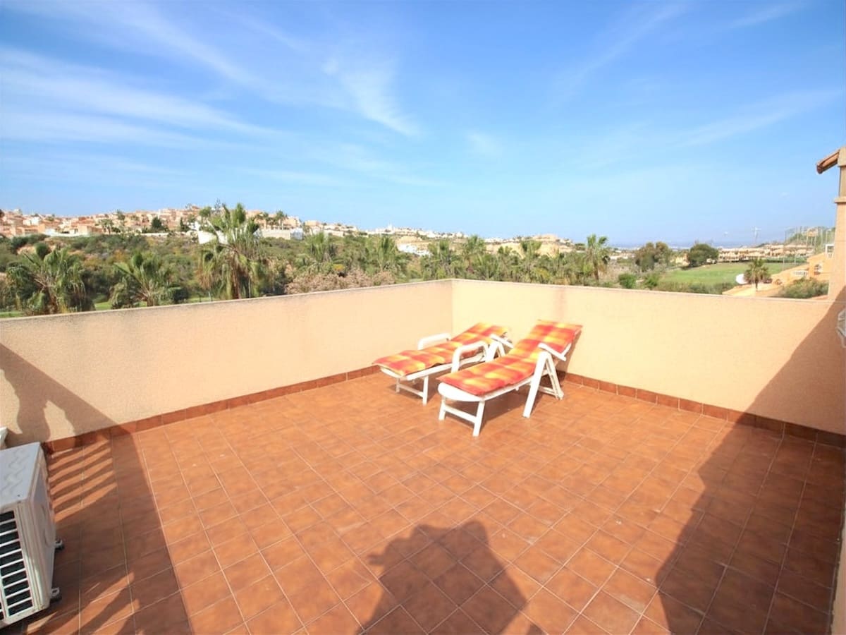 2 chambre Villa/Maison à vendre à Ciudad Quesada avec piscine - 279 500 € (Ref: 9761301)