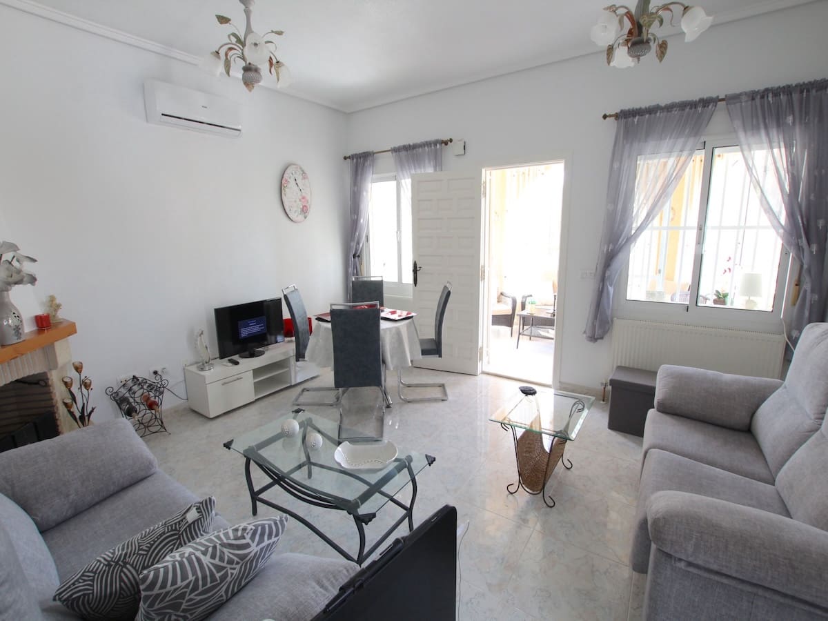 2 chambre Villa/Maison à vendre à Ciudad Quesada avec piscine - 279 500 € (Ref: 9761301)