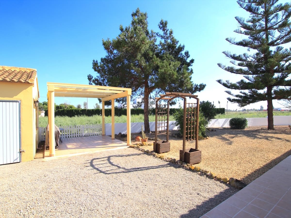 Finca/Casa Rural de 3 habitaciones en Dolores en venta con piscina - 375.000 € (Ref: 9778895)