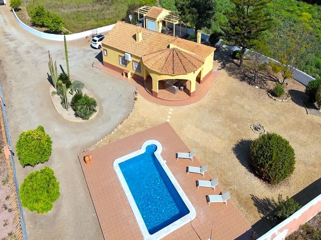 3 chambre Finca/Maison de Campagne à vendre à Dolores avec piscine - 375 000 € (Ref: 9778895)