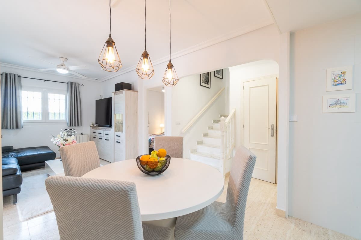 3 bedroom Apartment for sale in Playa Flamenca - € 279,000 (Ref: 9778896)