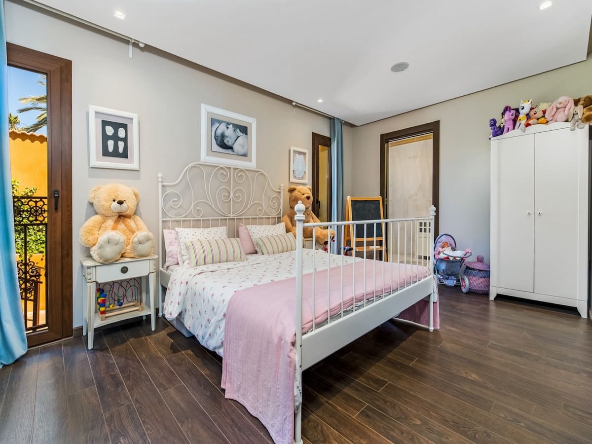 4 soveværelse Villa til salg i Ciudad Quesada med swimmingpool - € 895.000 (Ref: 9788714)