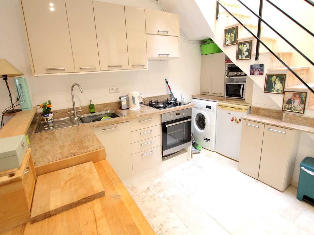 Chalet de 3 habitaciones en La Zenia en venta con piscina - 395.000 € (Ref: 9793498)