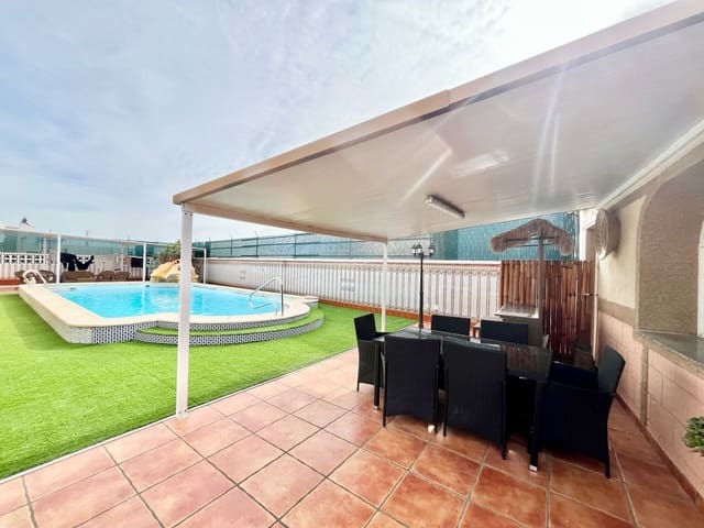 5 camera da letto Villa in vendita in El Chaparral, Torrevieja con piscina - 645.000 € (Rif: 9794933)