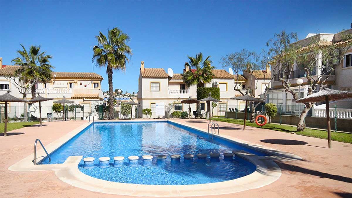 2 makuuhuone Huoneisto myytävänä paikassa Orihuela Costa - 159 950 € (Ref: 9798378)