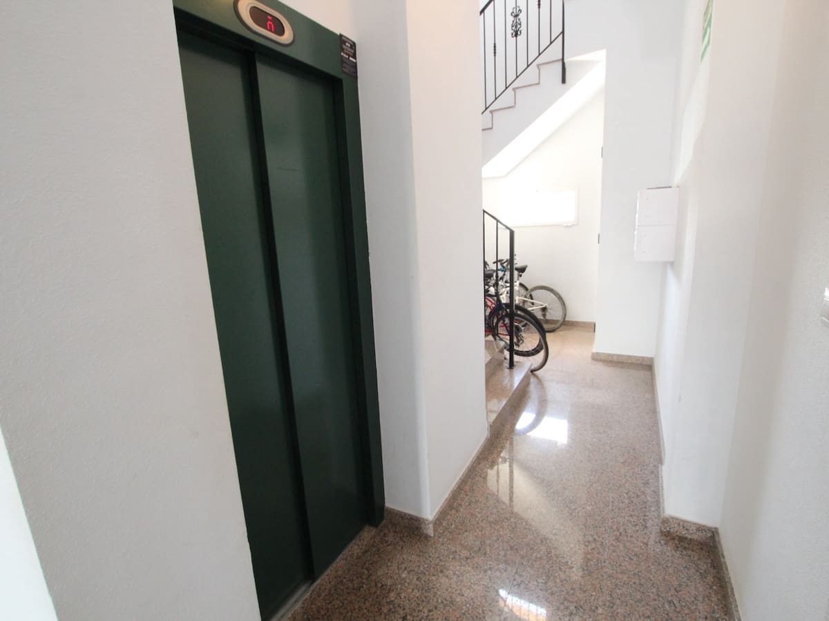 2 bedroom Apartment for sale in Formentera del Segura - € 110,000 (Ref: 9802878)