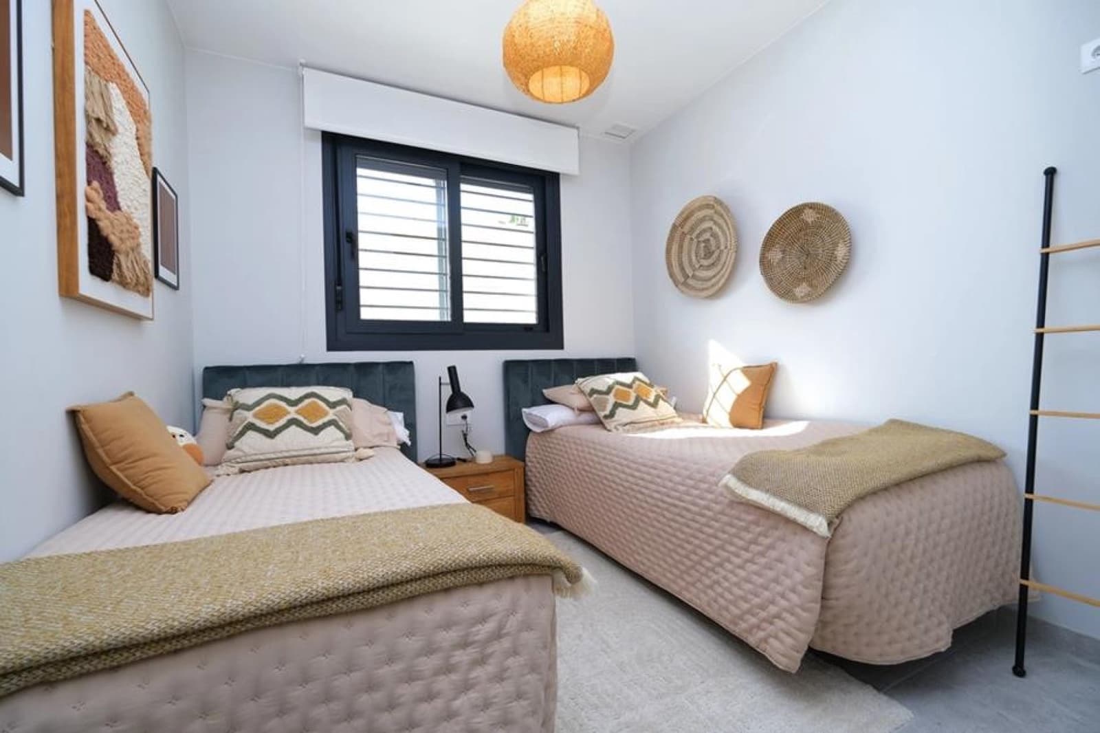 2 bedroom Apartment for sale in Orihuela Costa - € 249,900 (Ref: 9806821)